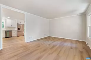 309 Crestfield Ct, Charlottesville, VA 22911 - Photo 7