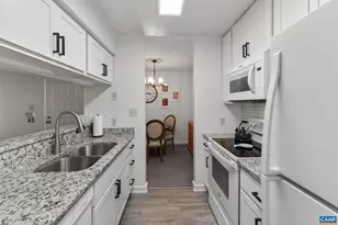 324 S Pantops Dr, Charlottesville, VA 22911 - Photo 15