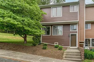 587 Southampton Ct, Charlottesville, VA 22901 - Photo 3