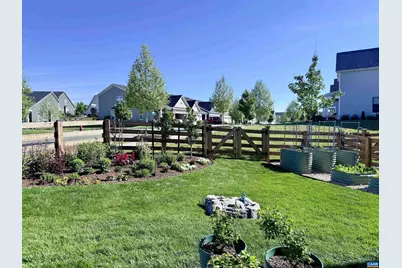 718 Arboleda Dr, Crozet, VA 22932 - Photo 3