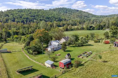 2044 & 2046 Simmons Gap Rd, Dyke, VA 22935 - Photo 7