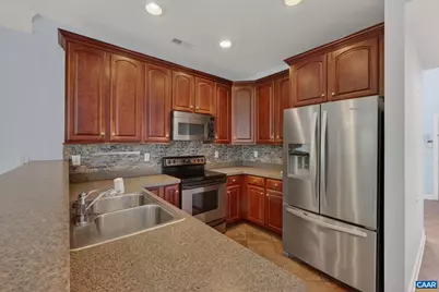 1270 Chatham Rdg, Charlottesville, VA 22901 - Photo 13