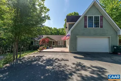 2851 Martin Kings Rd, Scottsville, VA 24590 - Photo 15