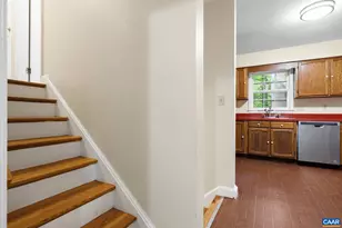 1092 Towne Ln, Charlottesville, VA 22901 - Photo 9
