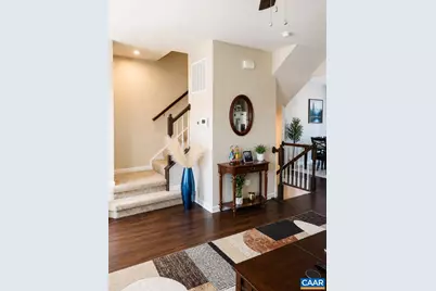2046 Elm Tree Ct, Charlottesville, VA 22911 - Photo 5