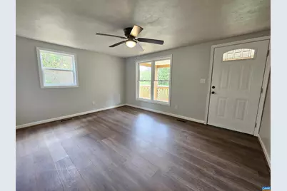 5290 Dixie Hill Rd, Buckingham, VA 23921 - Photo 9