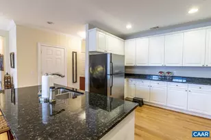 1051 Glenwood Station Ln, Charlottesville, VA 22901 - Photo 7
