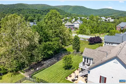 6586 Welbourne Ln, Crozet, VA 22932 - Photo 9