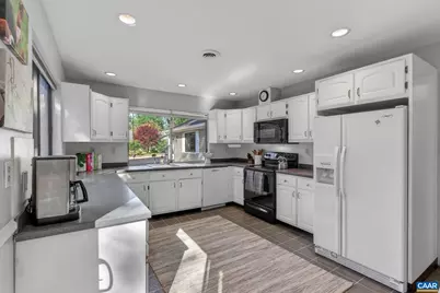 1511 Lake Forest Dr, Charlottesville, VA 22901 - Photo 11