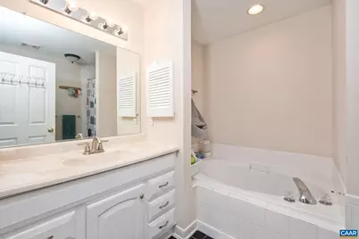 998 Pintail Ln, Charlottesville, VA 22903 - Photo 13