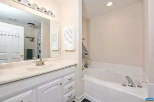 998 Pintail Ln, Charlottesville, VA 22903 - Photo 13