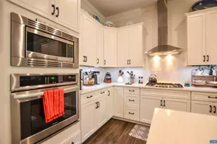 327 Claibourne Rd, Crozet, VA 22932 - Photo 11