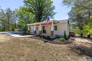 2155 Thomas Jefferson Dr, Charlottesville, VA 22902 - Photo 3