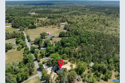 2155 Thomas Jefferson Dr, Charlottesville, VA 22902 - Photo 35