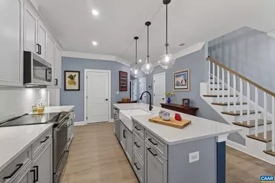 521 Crimson St, Crozet, VA 22932 - Photo 3