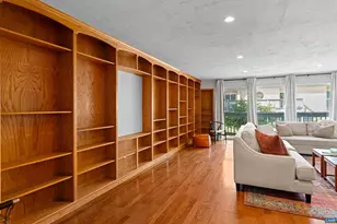 305 NW 2nd St, Charlottesville, VA 22902 - Photo 3