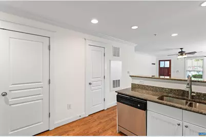 1840 Candlewood Ct #101, Charlottesville, VA 22903 - Photo 7