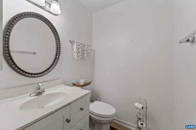 305 Starcrest Rd, Charlottesville, VA 22902 - Photo 23