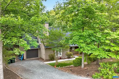 305 Starcrest Rd, Charlottesville, VA 22902 - Photo 3