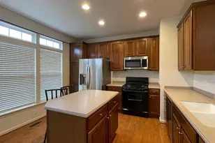 2325 Abington Dr, Charlottesville, VA 22911 - Photo 5