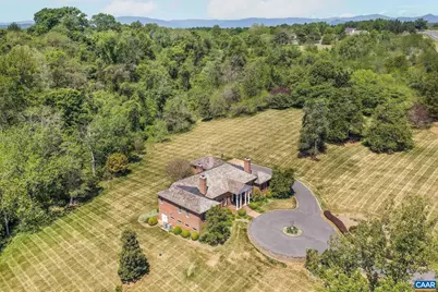 935 Garth Rd, Charlottesville, VA 22901 - Photo 5