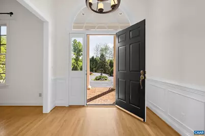 935 Garth Rd, Charlottesville, VA 22901 - Photo 7