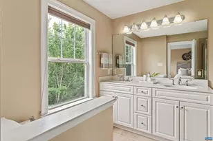 1039 Glenwood Station Ln, Charlottesville, VA 22901 - Photo 29