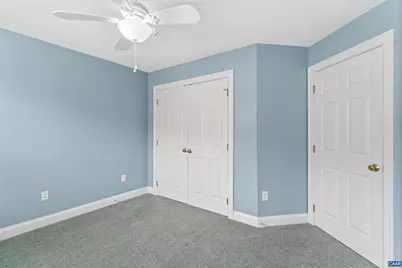1039 Glenwood Station Ln, Charlottesville, VA 22901 - Photo 23