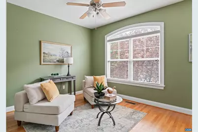 1039 Glenwood Station Ln, Charlottesville, VA 22901 - Photo 7