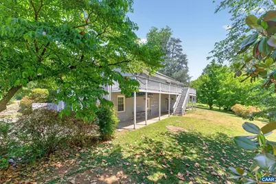 102 Bollingbrook Dr, Charlottesville, VA 22911 - Photo 3