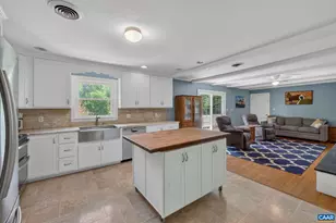 102 Bollingbrook Dr, Charlottesville, VA 22911 - Photo 11
