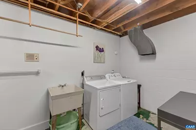 102 Bollingbrook Dr, Charlottesville, VA 22911 - Photo 25