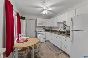 3288 Wooded Acres Ln, Charlottesville, VA 22911 - Photo 19