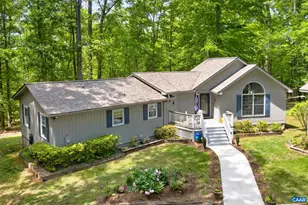 3288 Wooded Acres Ln, Charlottesville, VA 22911 - Photo 5