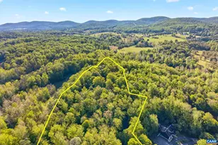 3288 Wooded Acres Ln, Charlottesville, VA 22911 - Photo 9