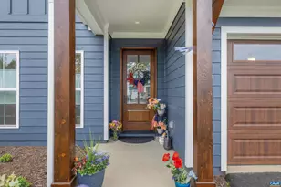 3297 Thicket Run Dr, Charlottesville, VA 22911 - Photo 5