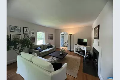 1814 Rugby Pl, Charlottesville, VA 22903 - Photo 5