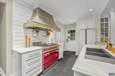1415 Blue Ridge Rd, Charlottesville, VA 22903 - Photo 15