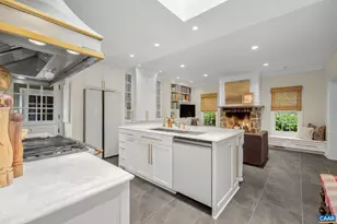 1415 Blue Ridge Rd, Charlottesville, VA 22903 - Photo 17
