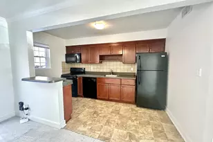 855 Fountain Ct, Charlottesville, VA 22901 - Photo 3