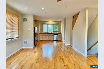1013 Linden Ave #T, Charlottesville, VA 22902 - Photo 3