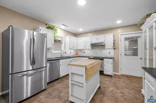 149 Mill Creek Dr, Charlottesville, VA 22902 - Photo 11
