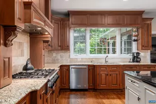 3076 Darby Rd, Keswick, VA 22947 - Photo 27