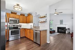 597 Whitcover Cir, Charlottesville, VA 22901 - Photo 15