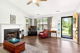 597 Whitcover Cir, Charlottesville, VA 22901 - Photo 11