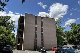 511 N 1st St, Charlottesville, VA 22902 - Photo 3