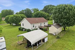 9402 Cedar Hollow Rd, Unionville, VA 22567 - Photo 11