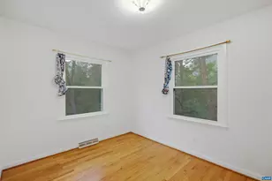 2238 Banbury St, Charlottesville, VA 22901 - Photo 15