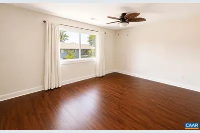 128 Harvest Dr, Charlottesville, VA 22903 - Photo 7