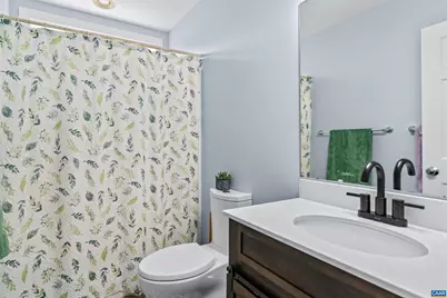 560 Rolling Valley Ct, Charlottesville, VA 22902 - Photo 23